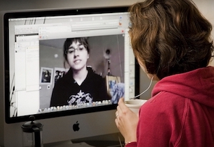 2 people on a zoom call